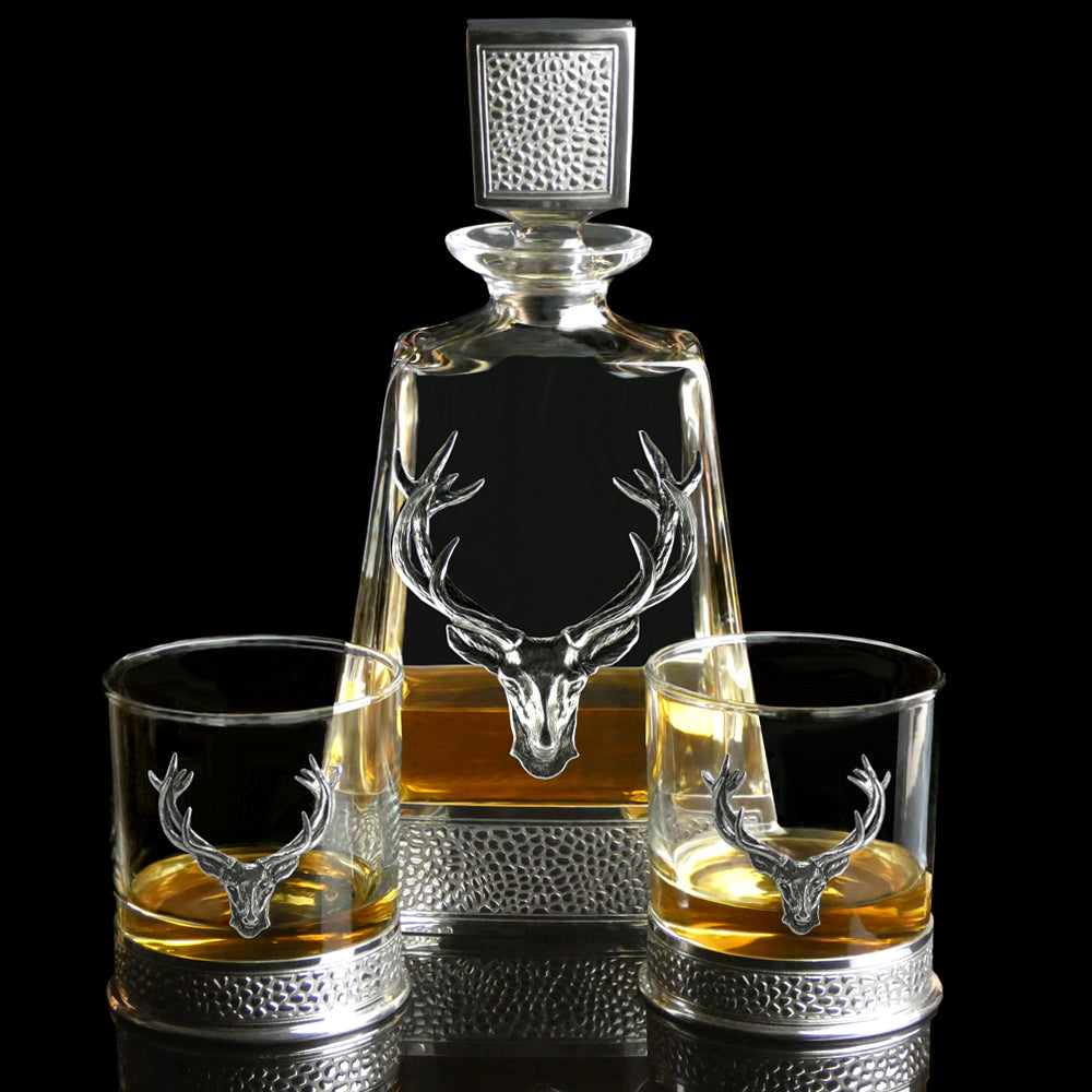 600ml Whisky, Wine & Spirit REGAL STAG MEDIUM PEWTER DECANTER